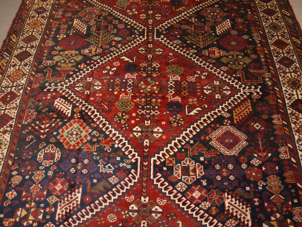 ANTIQUE TRIBAL QASHQAI CARPET, OUTSTANDING EXAMPLE, CIRCA 1880. View IV