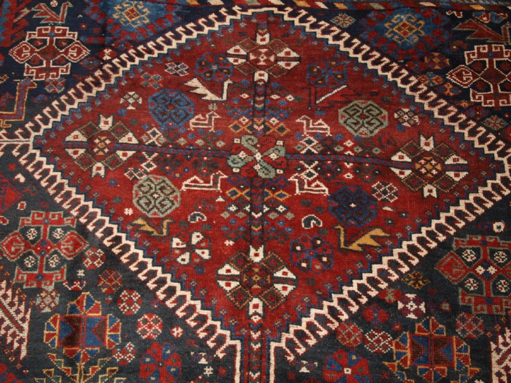 ANTIQUE TRIBAL QASHQAI CARPET, OUTSTANDING EXAMPLE, CIRCA 1880. View VIII