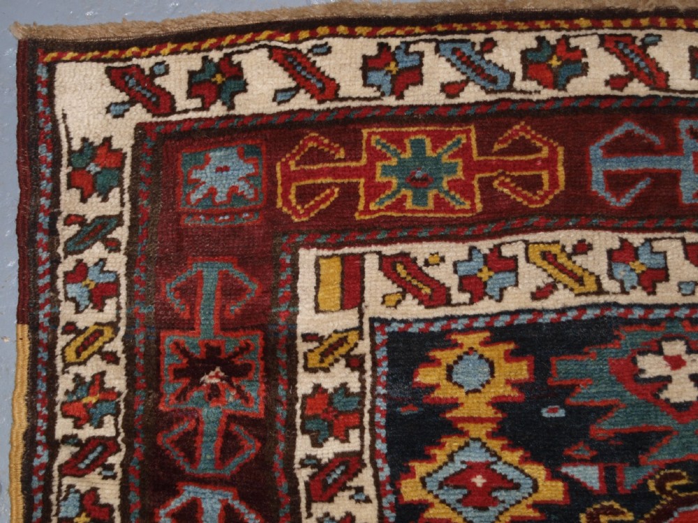 ANTIQUE KURDISH RUNNER, EXCELLENT DESIGN AND SUPERB COLOUR. CIRCA 1890. View VIII