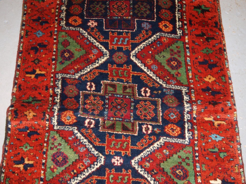 ANTIQUE EASTERN TURKISH YURUK LONG RUG, SUPERB COLOUR, CIRCA 1900. View II