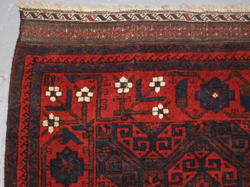 ANTIQUE BALUCH RUG WITH OUTSTANDING COLOUR, FULL PILE, GREAT BORDER, CIRCA 1880. View III