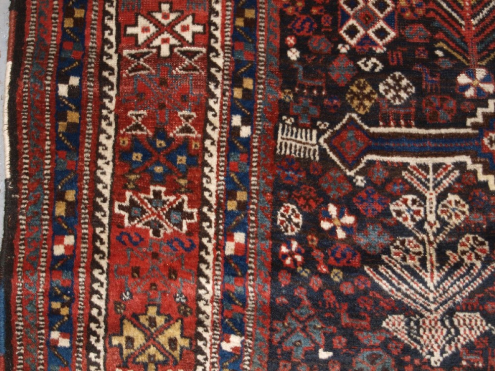 ANTIQUE SOUTH WEST PERSIAN TRIBAL KHAMSEH RUG, TRIPLE MEDALLION, CIRCA 1900. View III
