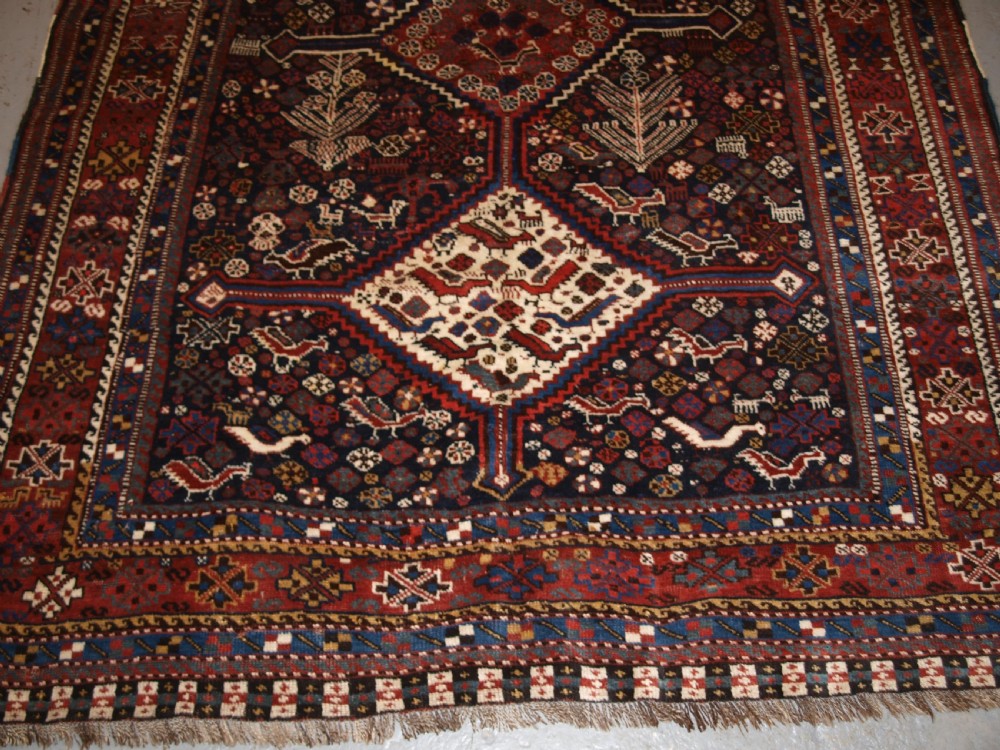 ANTIQUE SOUTH WEST PERSIAN TRIBAL KHAMSEH RUG, TRIPLE MEDALLION, CIRCA 1900. View VI