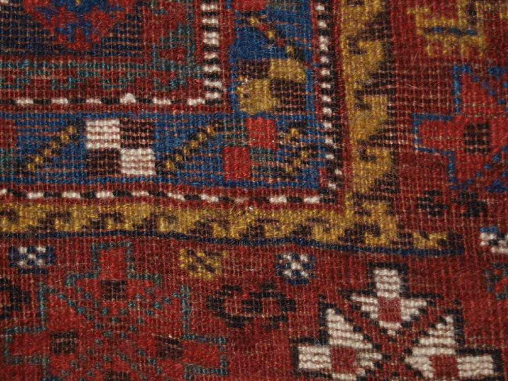 ANTIQUE SOUTH WEST PERSIAN TRIBAL KHAMSEH RUG, TRIPLE MEDALLION, CIRCA 1900. View XV