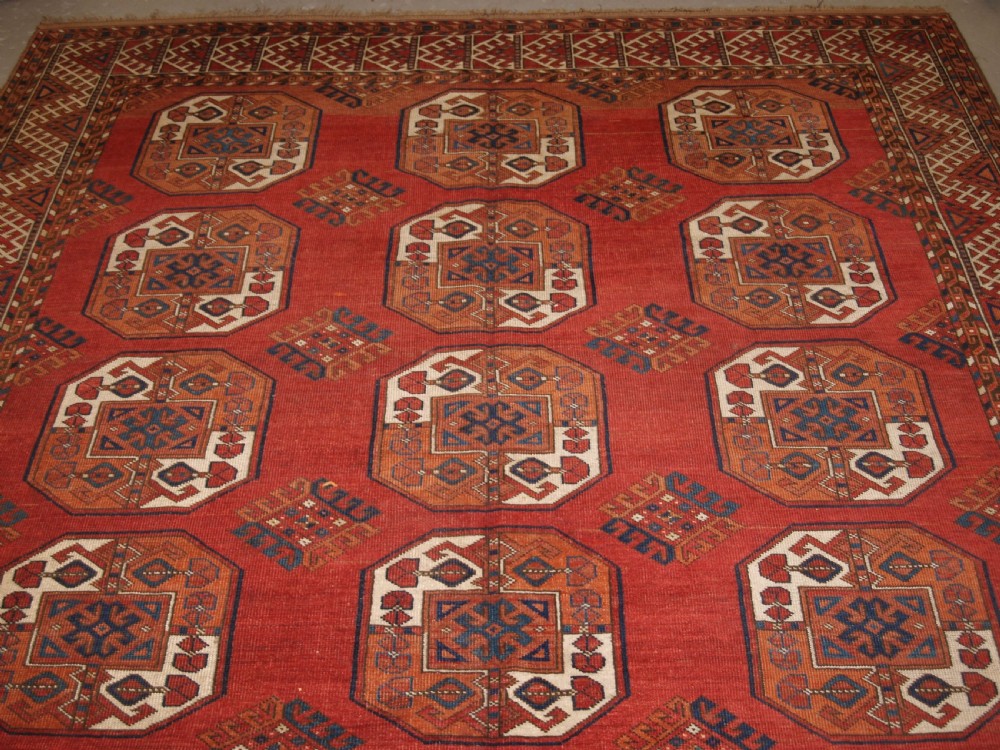 ANTIQUE ERSARI KIZIL AYAK TURKMEN MAIN CARPET, SUPERB COLOUR AND CONDITION, CIRCA 1880. View IV