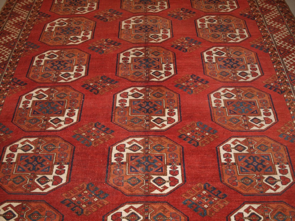 ANTIQUE ERSARI KIZIL AYAK TURKMEN MAIN CARPET, SUPERB COLOUR AND CONDITION, CIRCA 1880. View V