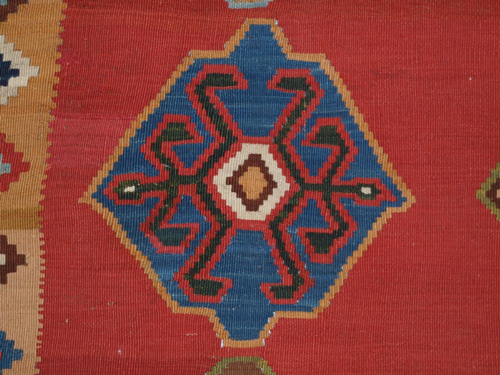 ANTIQUE SOUTH WEST PERSIAN QASHQAI KILIM WITH SUPERB COLOUR AND DESIGN, CIRCA 1900. View VI