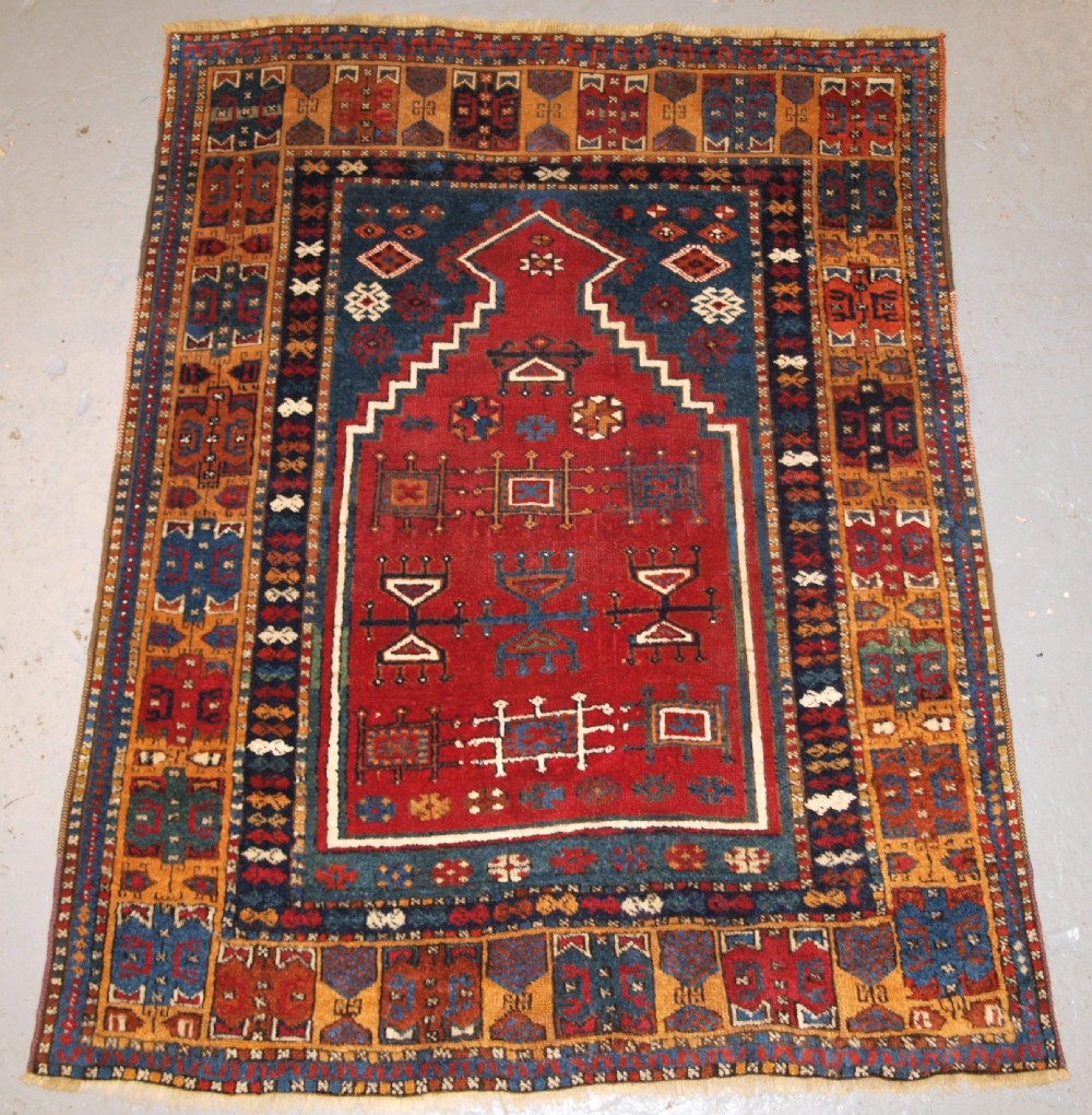 ANTIQUE TURKISH YURUK PRAYER RUG, BEAUTIFUL COLLECTORS RUG, 2ND HALF 19TH CENTURY.