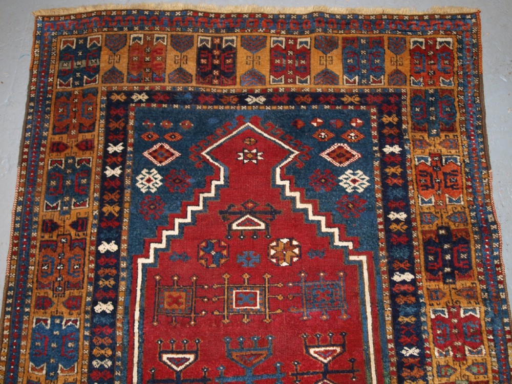 ANTIQUE TURKISH YURUK PRAYER RUG, BEAUTIFUL COLLECTORS RUG, 2ND HALF 19TH CENTURY. View III