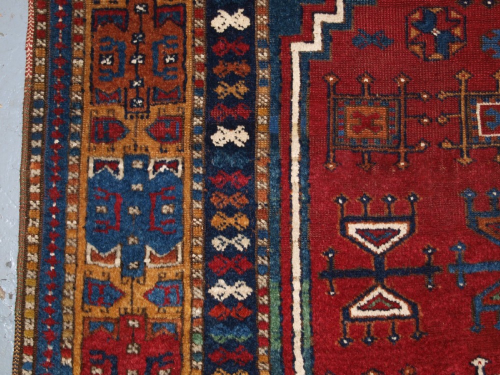ANTIQUE TURKISH YURUK PRAYER RUG, BEAUTIFUL COLLECTORS RUG, 2ND HALF 19TH CENTURY. View IV