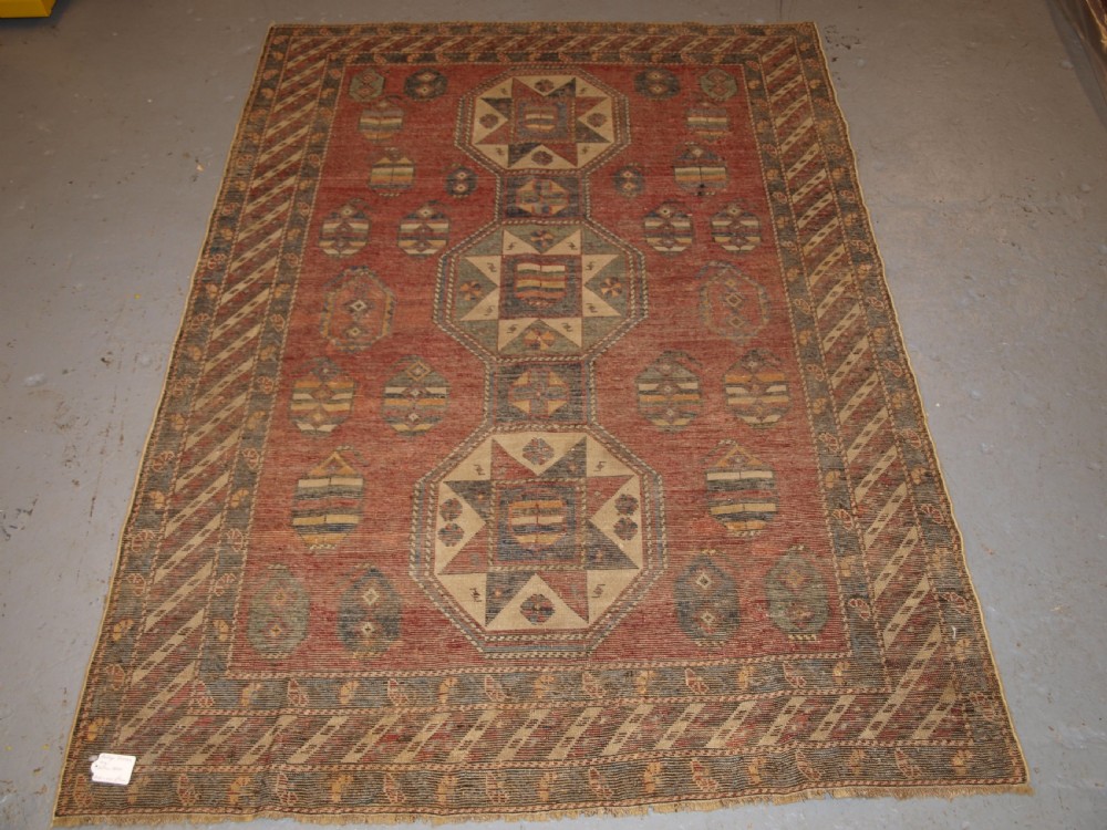 ANTIQUE CAUCASIAN SHIRVAN RUG WITH UNUSUAL STAR DESIGN, LATE 19TH CENTURY. View XII
