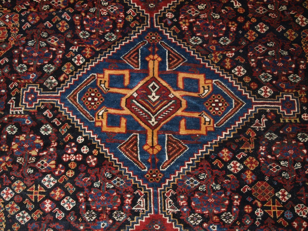 ANTIQUE QASHQAI RUG, TRIBAL DESIGN WITH GREAT COLOUR, LATE 19TH CENTURY. View XI