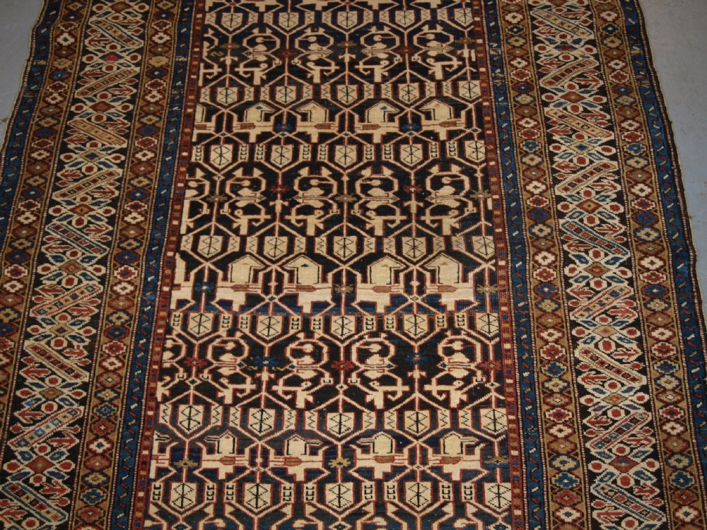 ANTIQUE CAUCASIAN KONAKEND RUG OF CLASSIC DESIGN, LATE 19TH CENTURY. View V