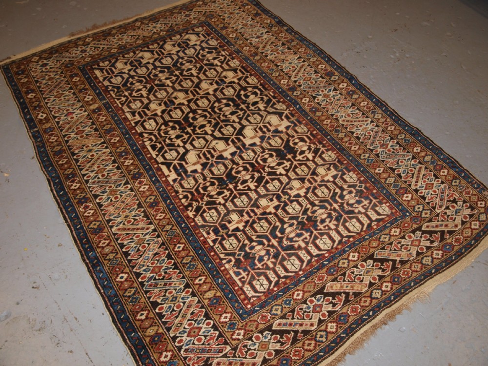 ANTIQUE CAUCASIAN KONAKEND RUG OF CLASSIC DESIGN, LATE 19TH CENTURY. View XII