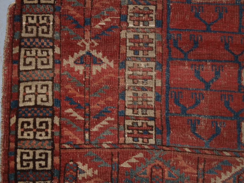 ANTIQUE TEKKE TURKMEN ENSI DOOR HANGING OF EARLY FORM, 1ST HALF 19TH CENTURY. View XIII