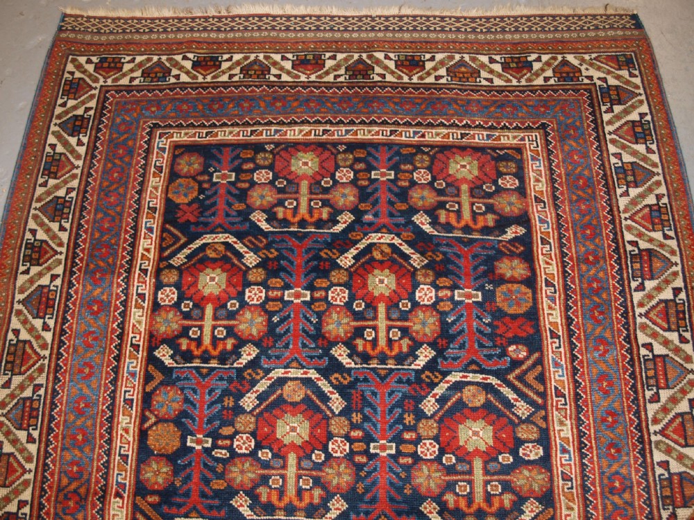 ANTIQUE AFSHAR RUG WITH REPEAT LARGE BOTEH DESIGN, CIRCA 1900/20. View III