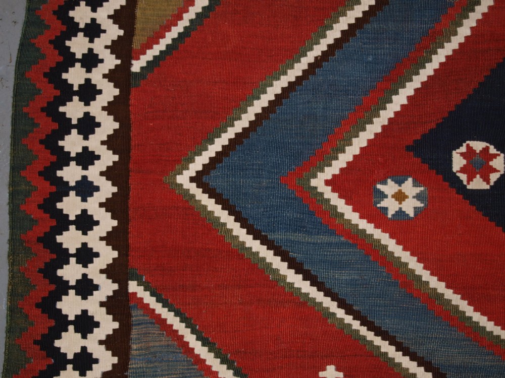 ANTIQUE QASHQAI KILIM, BOLD GRAPHIC DESIGN, GREAT COLOUR, LATE 19TH CENTURY. View III
