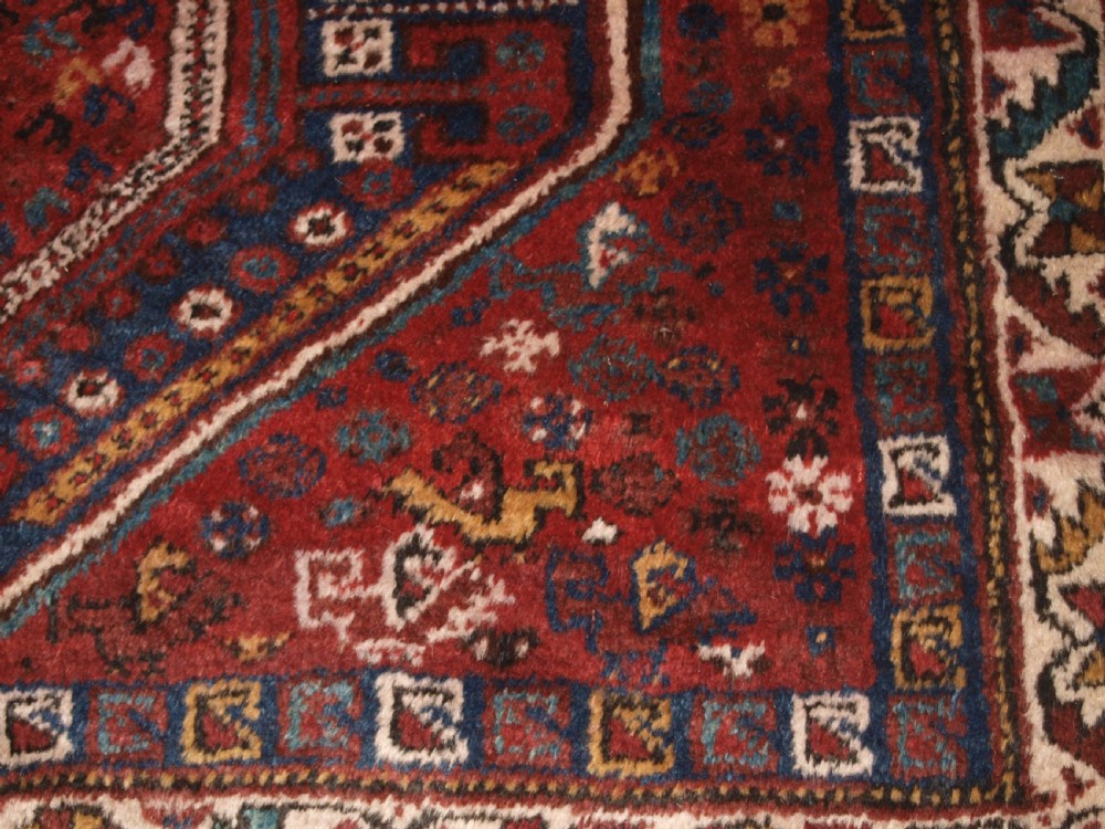 OLD SOUTH WEST PERSIAN TRIBAL DESIGN SHIRAZ RUG, THICK HEAVY PILE, CIRCA 1920. View XI