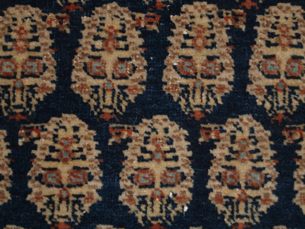 ANTIQUE NORTH WEST PERSIAN SERABEND VILLAGE RUG, BOTEH DESIGN, CIRCA 1900. View X