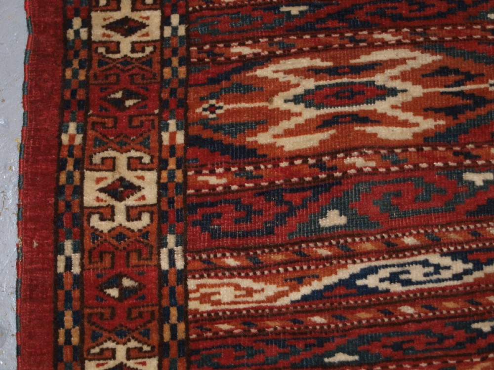 ANTIQUE YOMUT TURKMEN RUG, SCARCE BANDED DESIGN, EXCELLENT COLOUR, LATE 19TH CENTURY. View III