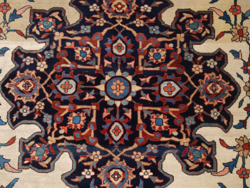 ANTIQUE PERSIAN SAROUK RUG, FLORAL DESIGN, FINE WEAVE, CIRCA 1900. View IX