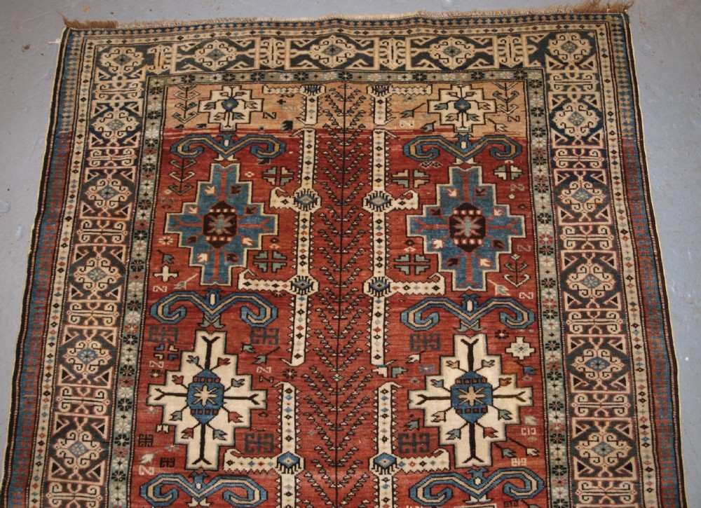 ANTIQUE CAUCASIAN RUG, KUBA REGION, AFSHAN DESIGN, SMALL SIZE, LATE 19TH CENTURY. View III