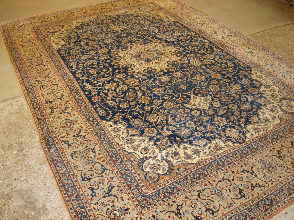 ANTIQUE PERSIAN NAIN CARPET, VERY FINE WOOL AND SILK, SOFT PASTEL COLOURS, CIRCA 1920/30.