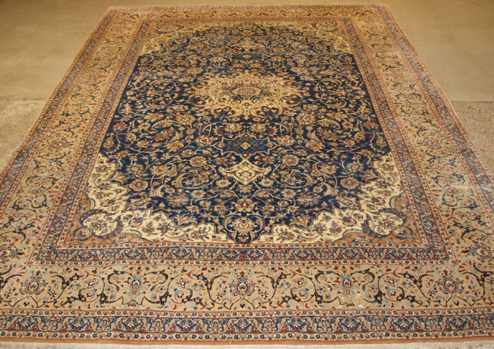ANTIQUE PERSIAN NAIN CARPET, VERY FINE WOOL AND SILK, SOFT PASTEL COLOURS, CIRCA 1920/30. View II