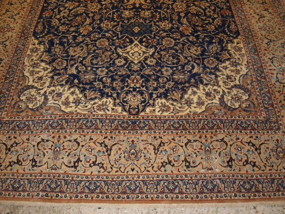 ANTIQUE PERSIAN NAIN CARPET, VERY FINE WOOL AND SILK, SOFT PASTEL COLOURS, CIRCA 1920/30. View VIII