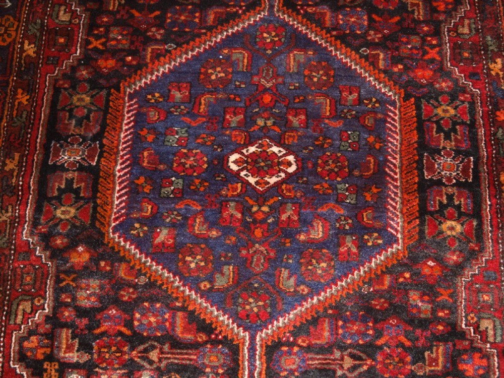 ANTIQUE NORTH WEST PERSIAN VILLAGE RUG, HAMADAN REGION, CIRCA 1920. View VIII