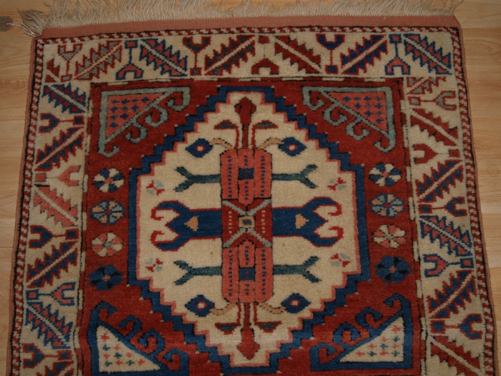 OLD TURKISH BERGAMA REGION VILLAGE RUNNER, TRADITIONAL DESIGN, CIRCA 1920/30. View II