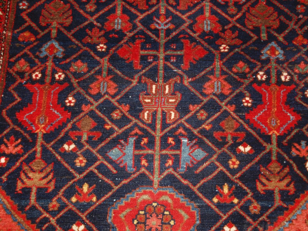 ANTIQUE MALAYER VILLAGE RUG, UNUSUAL DESIGN, CIRCA 1900/20. View VII