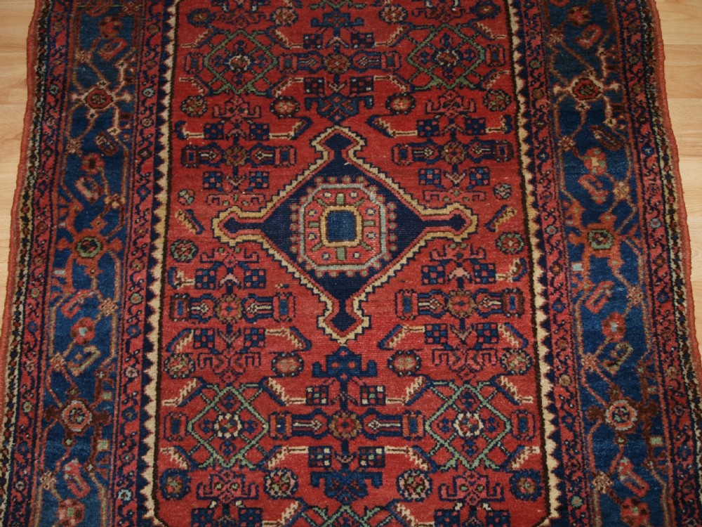 OLD VILLAGE RUG, HAMADAN REGION, SMALL SIZE, CIRCA 1920. View III