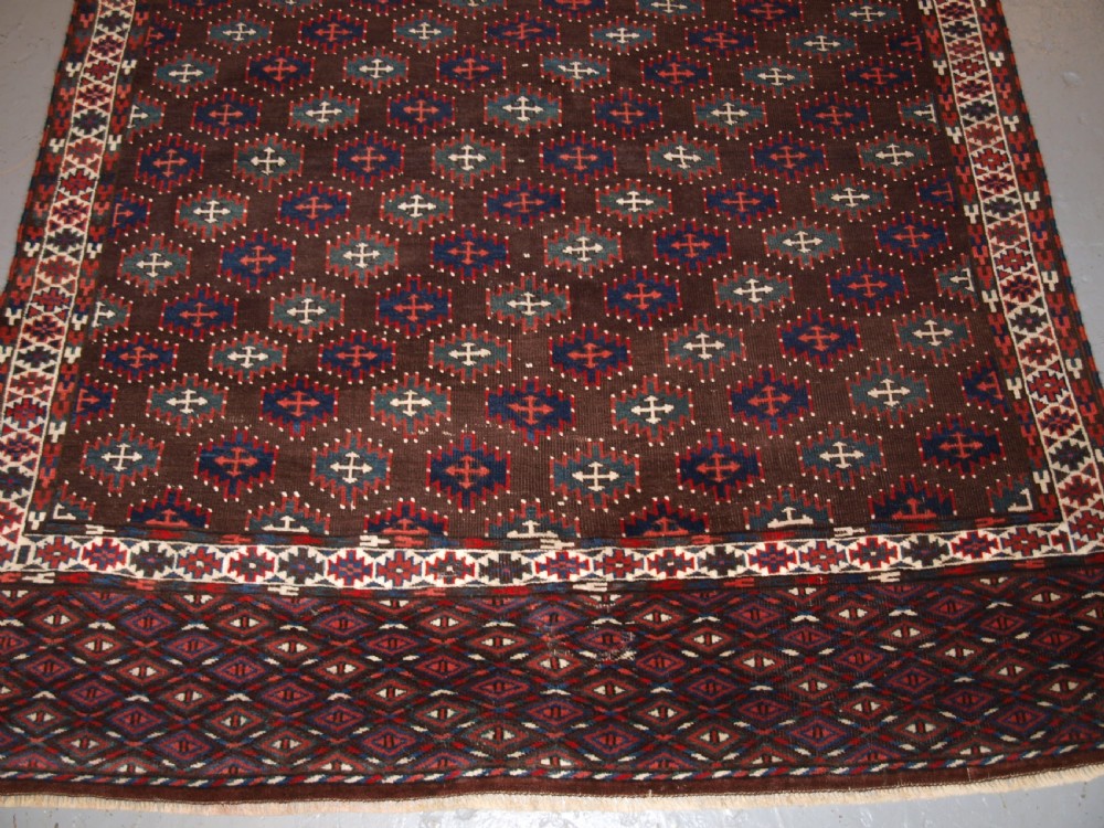 ANTIQUE YOMUT TURKMEN MAIN CARPET, UNUSUAL DESIGN, SMALL SIZE, CIRCA 1880. View VIII