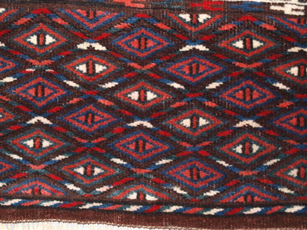 ANTIQUE YOMUT TURKMEN MAIN CARPET, UNUSUAL DESIGN, SMALL SIZE, CIRCA 1880. View XI