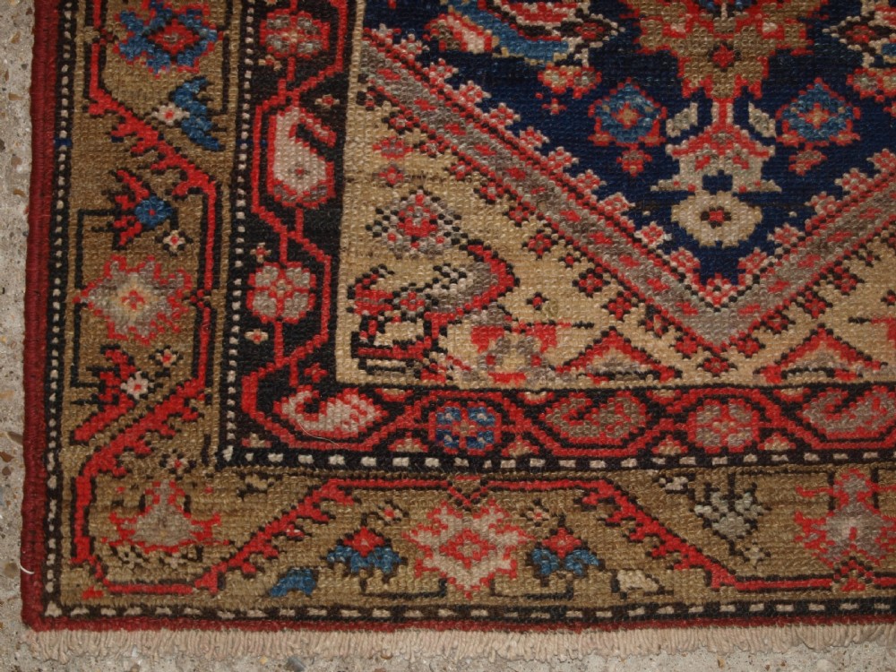 ANTIQUE MALAYER RUNNER, SOFT COLOURS, HERATI DESIGN, CIRCA 1900. View VIII