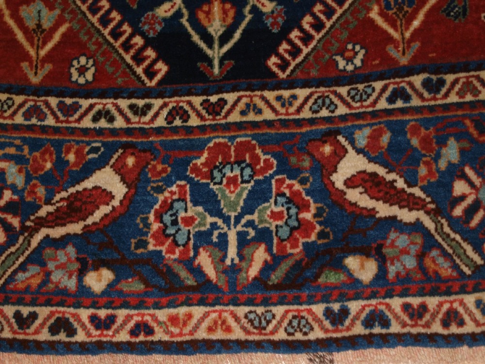 ANTIQUE QASHQAI KASHKULI RUG WITH BIRD BORDER, CIRCA 1900. View XI