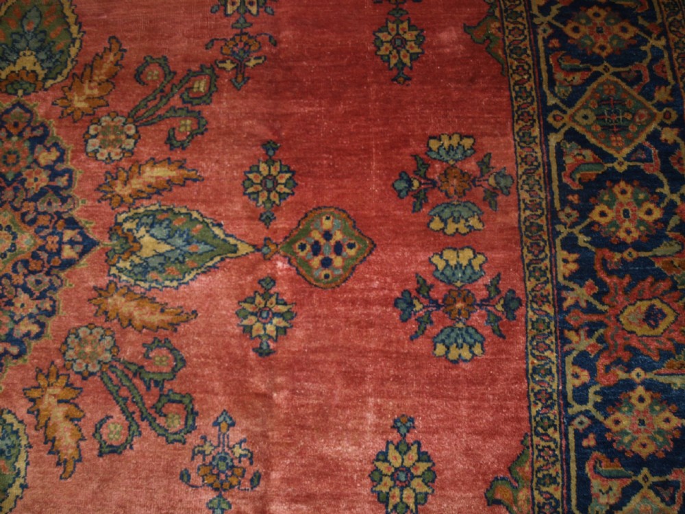ANTIQUE PERSIAN ZIEGLER MAHAL, ROSE CORAL GROUND, SMALL MEDALLION DESIGN, LATE 19TH CENTURY. View XII