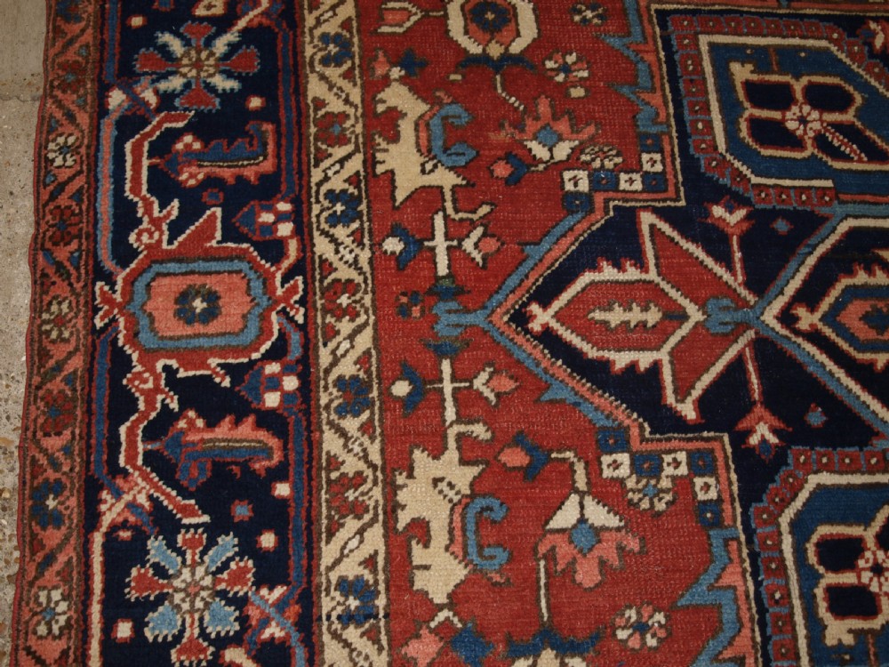 ANTIQUE PERSIAN HERIZ CARPET, SOFT RED FIELD, SUPERB CONDITION, CIRCA 1920. View III