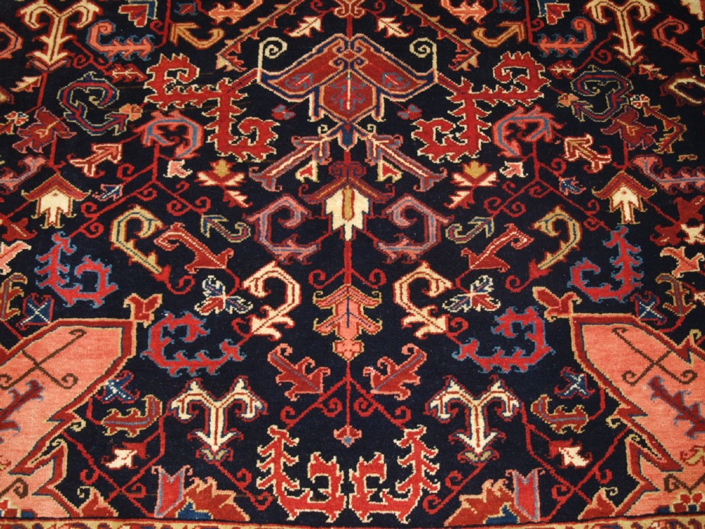 ANTIQUE PERSIAN HERIZ CARPET, STRIKING COLOUR AND DESIGN, GREAT CONDITION, CIRCA 1920. View IX