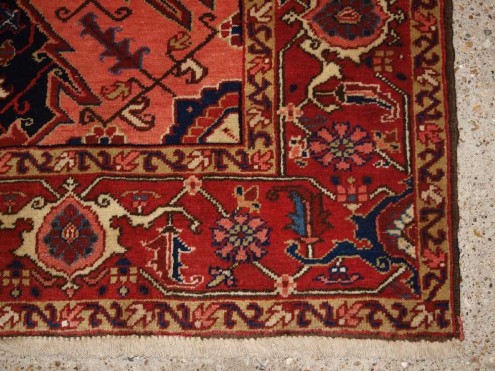 ANTIQUE PERSIAN HERIZ CARPET, STRIKING COLOUR AND DESIGN, GREAT CONDITION, CIRCA 1920. View XI