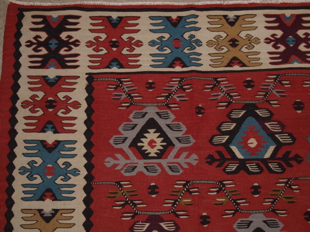 OLD SHARKOY KILIM WITH SOFT COLOUR, TRADITIONAL REPEAT DESIGN, CIRCA 1920. View III
