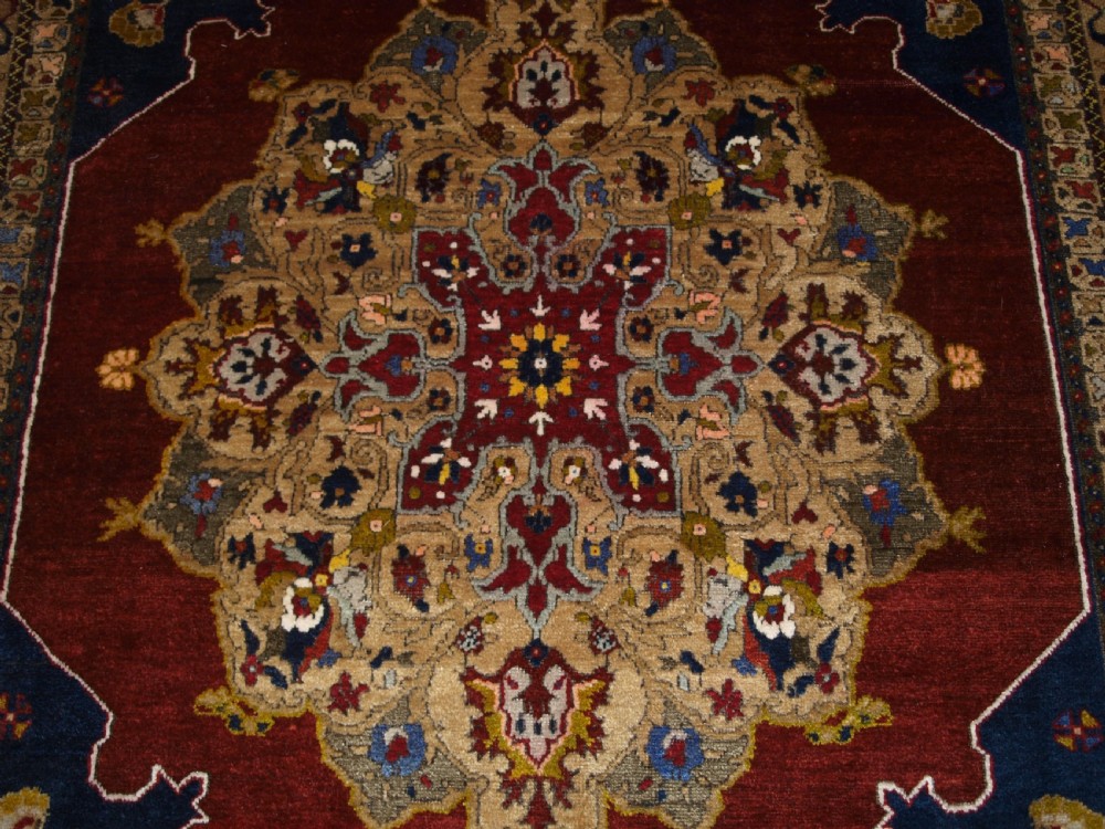 ANTIQUE TURKISH TASPINAR VILLAGE RUG, GREAT COLOUR AND SUPERB CONDITION, CIRCA 1900. View VII