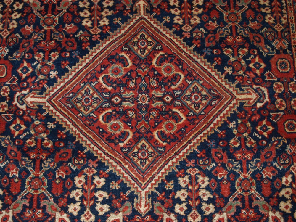 ANTIQUE MAHAL RUG WITH SHRUB DESIGN, SUPERB COLOURS, CIRCA 1900. View IX