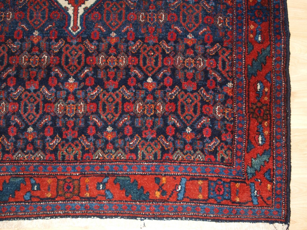 ANTIQUE SENNEH VILLAGE RUG OF SMALL SIZE WITH HERATTI DESIGN, CIRCA 1900. View XI