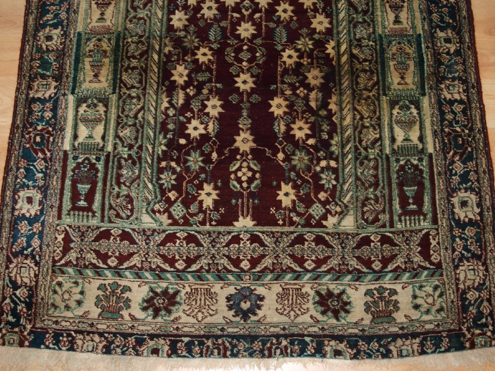 ANTIQUE INDIAN AGRA PRAYER RUG OF SMALL SIZE, CIRCA 1900. View VIII