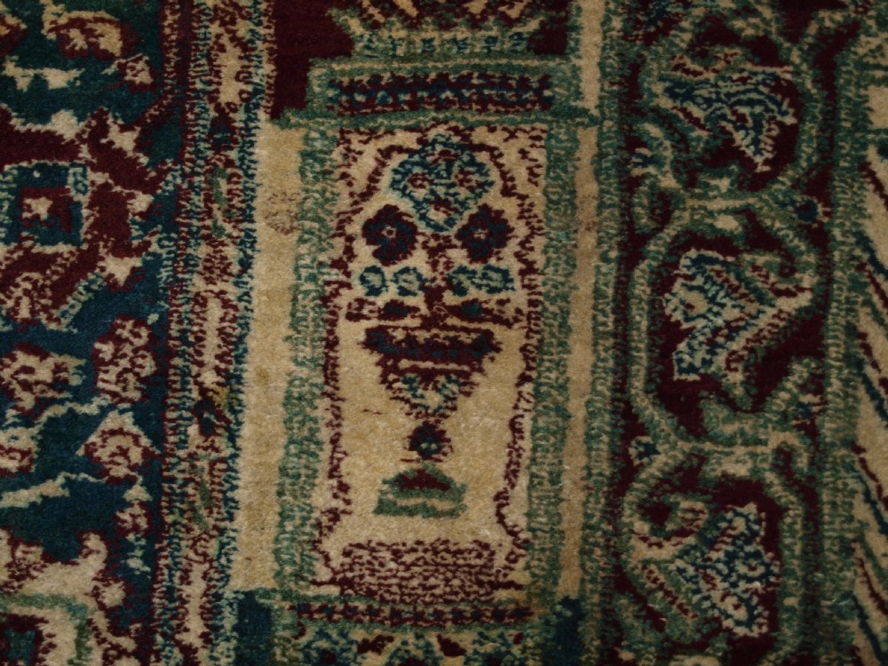 ANTIQUE INDIAN AGRA PRAYER RUG OF SMALL SIZE, CIRCA 1900. View X