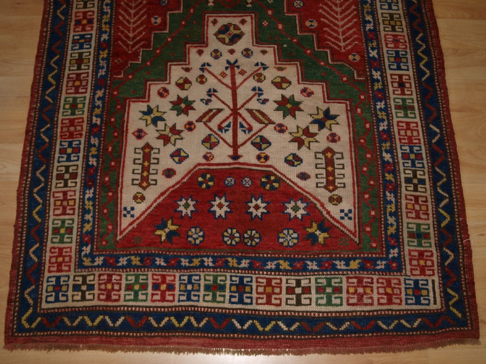 ANTIQUE TURKISH BERGAMA REGION PRAYER RUG OF GOOD DESIGN, CIRCA 1900. View VII