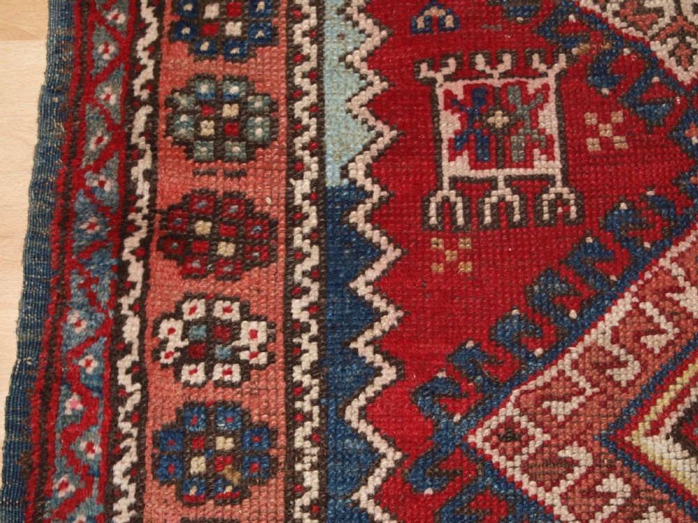 ANTIQUE TURKISH BERGAMA REGION VILLAGE RUG, RUSTIC DESIGN, CIRCA 1900. View V