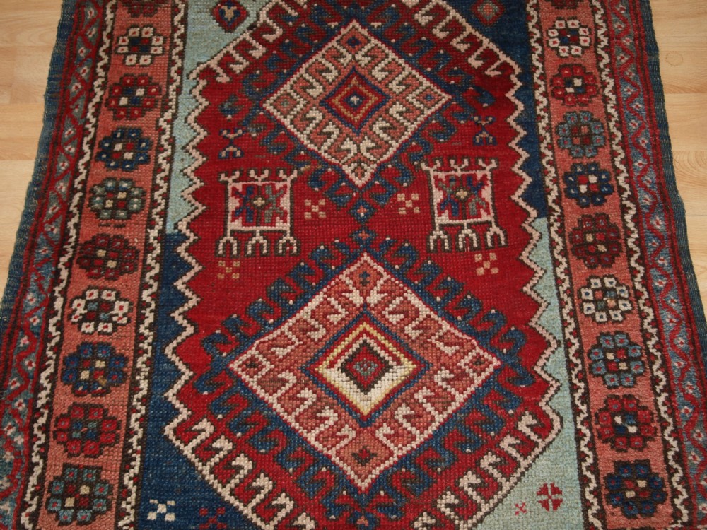ANTIQUE TURKISH BERGAMA REGION VILLAGE RUG, RUSTIC DESIGN, CIRCA 1900. View VII